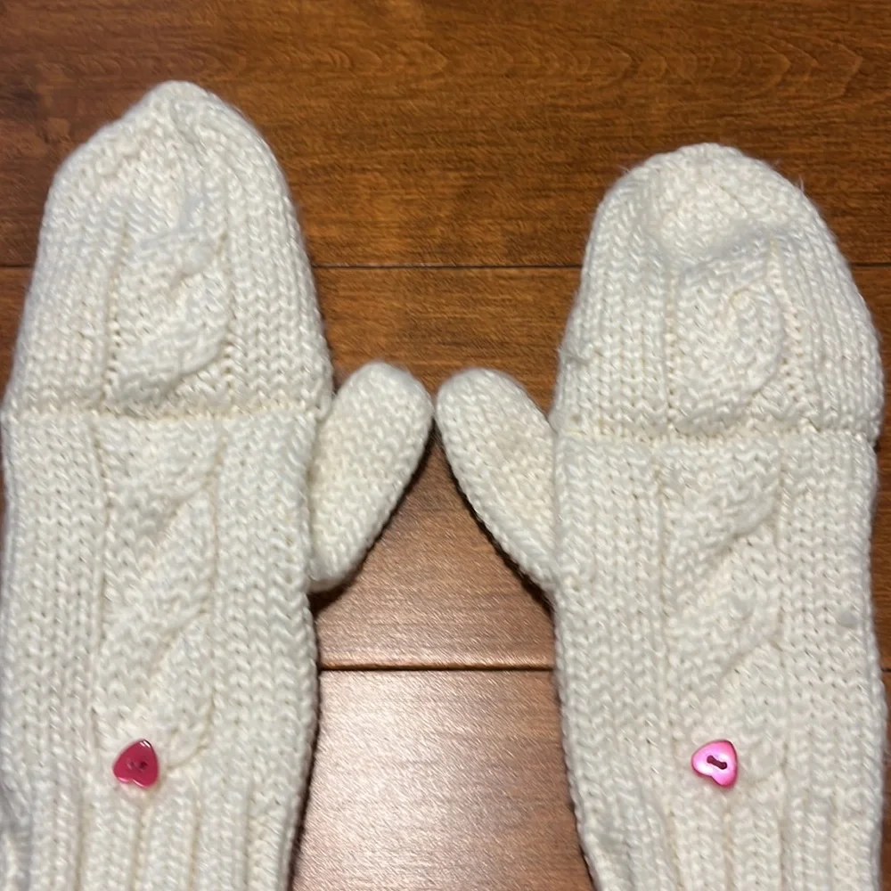 Winter white gloves mittens cable knit